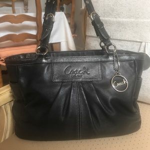 🌸Coach🌸 Black Leather Shoulder Bag/Tote/Satchel